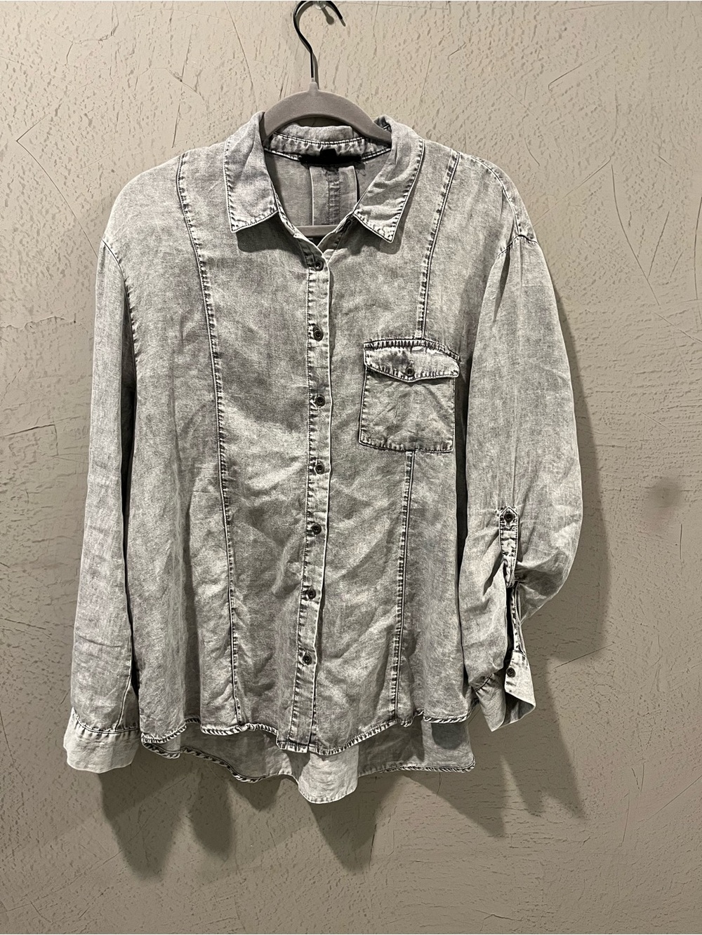 Jane and Delancey Gray Washed Button-Front Shirt